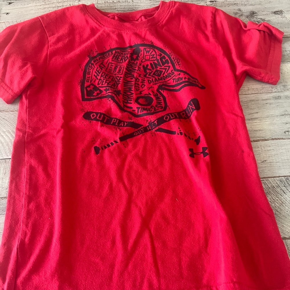 Under Armour baseball tshirt